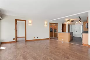 [Address not provided], Chicago, IL 60610 - Photo 14
