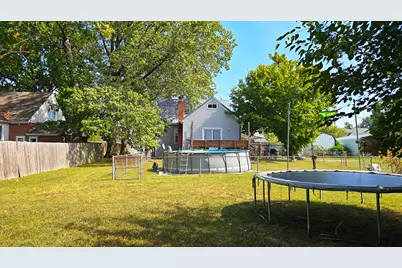 6 Adrienne Avenue, Centralia, IL 62801 - Photo 4