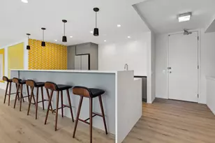 340 W Diversey Pkwy, Chicago, IL 60657 - Photo 26