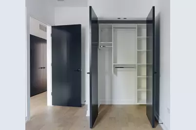 2724 N Lehmann Court #102, Chicago, IL 60614 - Photo 4
