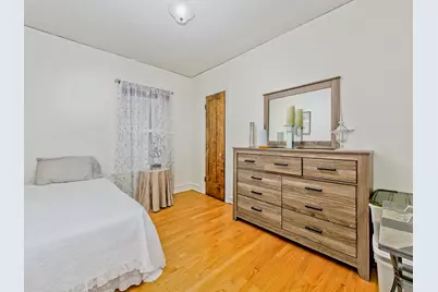 4137 N Lawler Avenue, Chicago, IL 60641 - Photo 6