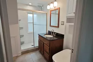 2924 N 75th Ct, Elmwood Park, IL 60707 - Photo 16
