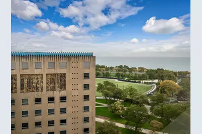 2800 N Lake Shore Drive #1911, Chicago, IL 60657 - Photo 10