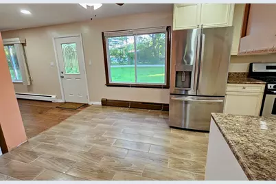 170 Hilldale Lane, Port Barrington, IL 60010 - Photo 6