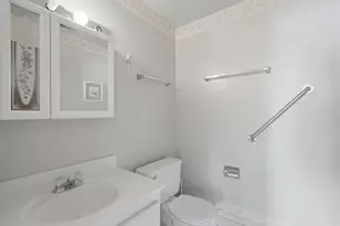22461 Pleasant Dr, Richton Park, IL 60471 - Photo 16