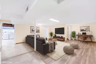 722 N Stephen Dr, Palatine, IL 60067 - Photo 22