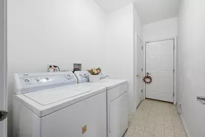 21140 Coventry Circle, Shorewood, IL 60404 - Photo 24