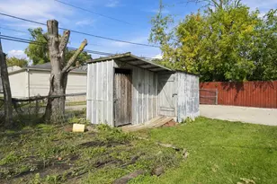 1808 Hermon Ave, Zion, IL 60099 - Photo 28