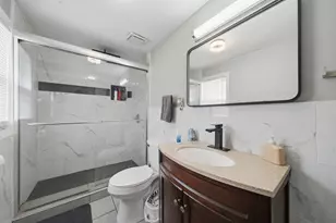 1808 Hermon Ave, Zion, IL 60099 - Photo 16