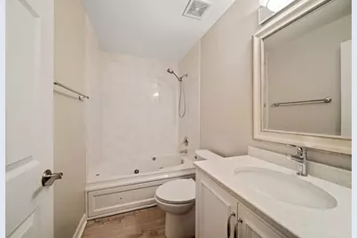 5645 S Cass Avenue #301, Westmont, IL 60559 - Photo 10