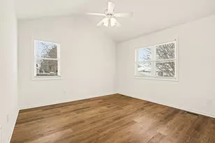408 Jackson St, Yorkville, IL 60560 - Photo 4