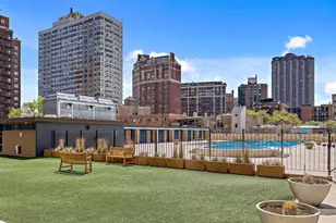 655 W Irving Park Rd, Chicago, IL 60613 - Photo 22
