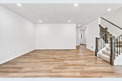 2812 Preserve Circle #09002, Aurora, IL 60502 - Photo 8