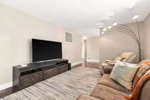 2N061 Virginia Ave, Glen Ellyn, IL 60137 - Photo 10