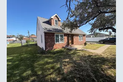 7700 W 83rd Street, Bridgeview, IL 60455 - Photo 1