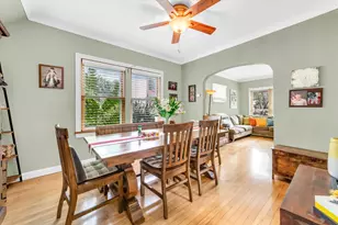 5134 W Ainslie St, Chicago, IL 60630 - Photo 8