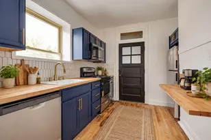 7731 S Cornell Ave, Chicago, IL 60649 - Photo 6