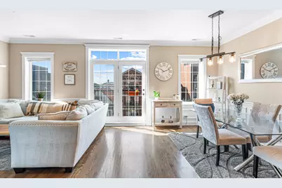 2248 W Foster Avenue #3, Chicago, IL 60625 - Photo 2