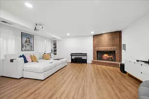 1354 N Wolcott Ave, Chicago, IL 60622 - Photo 24