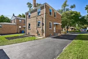 427 East End Ave, Hillside, IL 60162 - Photo 18