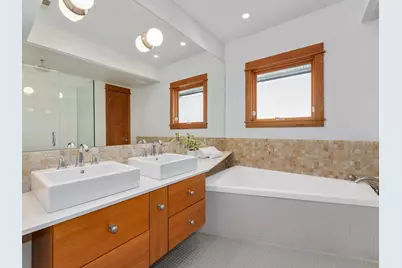 210 S Madison Street, Hinsdale, IL 60521 - Photo 18