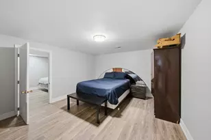 5721 S Mobile Ave, Chicago, IL 60638 - Photo 24