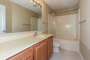 449 Bay Tree Cir, Vernon Hills, IL 60061 - Photo 30