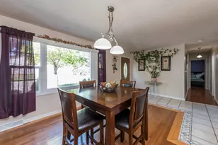 19 E Washington St, Round Lake Park, IL 60073 - Photo 4