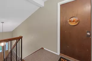 576 Greystone Ln, Wheeling, IL 60090 - Photo 24