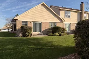 7917 Belle Rive Ct, Tinley Park, IL 60477 - Photo 1