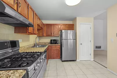 607 Eastview Court #2Z, Schaumburg, IL 60194 - Photo 8