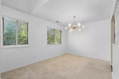 607 Eastview Court #2Z, Schaumburg, IL 60194 - Photo 6