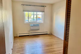 1925 Harrison St, Evanston, IL 60201 - Photo 8