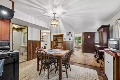 907 Jackson Avenue, Wauconda, IL 60084 - Photo 8