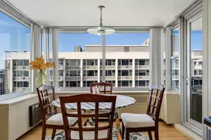 4250 N Marine Dr, Chicago, IL 60613 - Photo 12