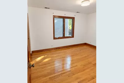 1942 W Melrose Street #2, Chicago, IL 60657 - Photo 8