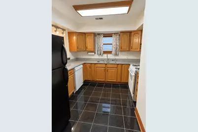 1942 W Melrose Street #2, Chicago, IL 60657 - Photo 6