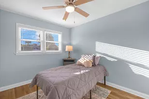 10440 Princess Ave, Chicago Ridge, IL 60415 - Photo 16