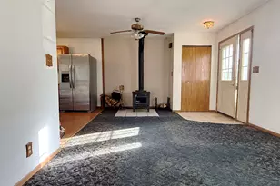 85 Hilldale Rd, Fox Lake, IL 60020 - Photo 2
