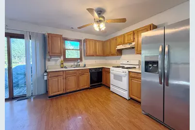 85 Hilldale Road, Fox Lake, IL 60020 - Photo 6
