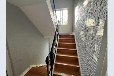 [Address not provided], Chicago, IL 60652 - Photo 2
