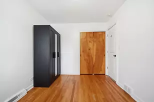 6230 W Foster Ave, Chicago, IL 60630 - Photo 8