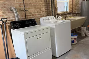 1648 N McVicker Ave, Chicago, IL 60639 - Photo 10