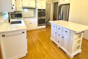 205 Glenview Rd, Glenview, IL 60025 - Photo 2