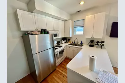 3033 N Racine Avenue #3, Chicago, IL 60657 - Photo 6