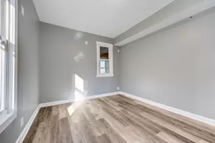 3724 N Drake Ave, Chicago, IL 60618 - Photo 12