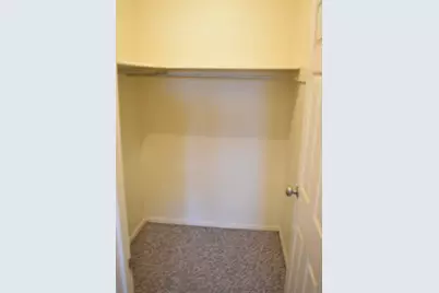 1475 Rebecca Drive #210, Hoffman Estates, IL 60169 - Photo 8