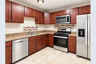 248 Waverly Drive, Elgin, IL 60120 - Photo 8