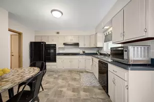 1542 Raymond Ave, La Grange Park, IL 60526 - Photo 10