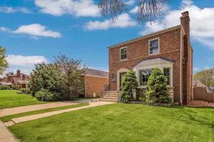 10006 S Artesian Ave, Chicago, IL 60655 - Photo 2